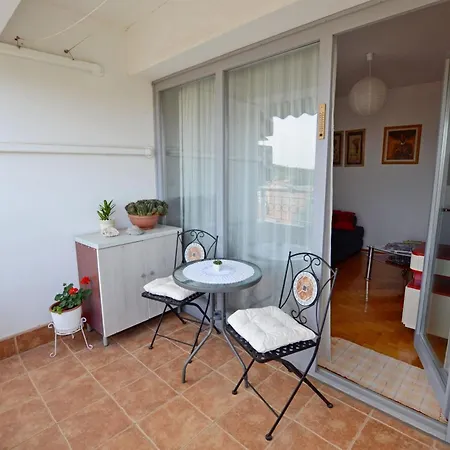 Apartamento Arena Pula